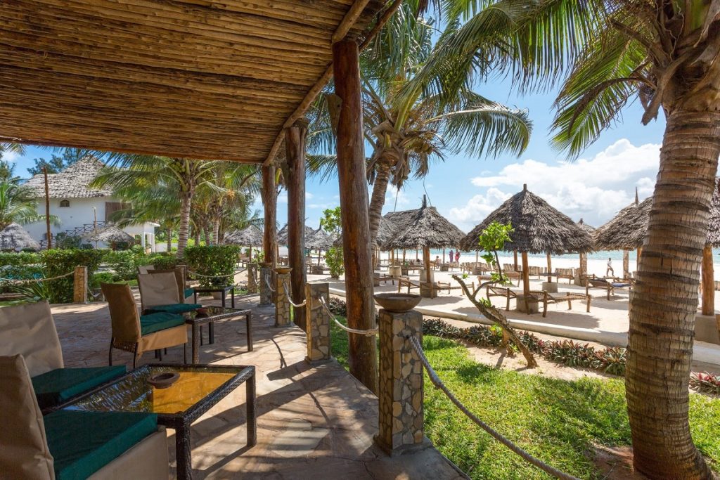 Séjour Zanzibar Hotel Kappa Club Waridi Beach Resort _ Spa salon extérieur