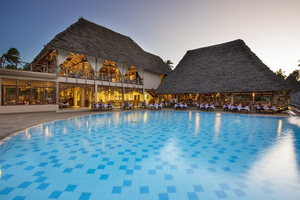 Séjour Zanzibar Hotel Neptune Pwani Beach Resort _ Spa Restaurant principal